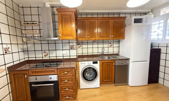 Resale - Apartment / Duplex - Orihuela Costa - La Zenia