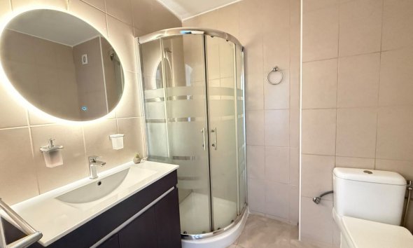 Resale - Apartment / Duplex - Orihuela Costa - La Zenia