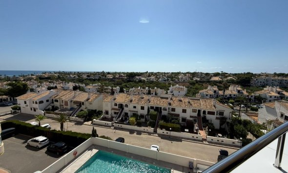 Resale - Apartment / Duplex - Orihuela Costa - La Zenia