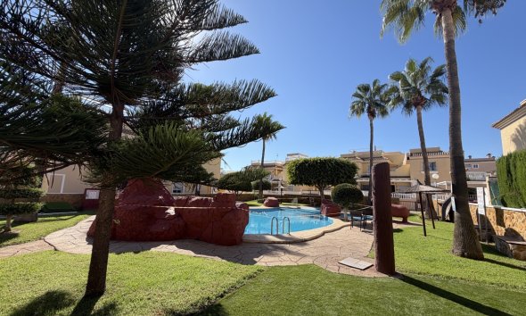 Resale - Apartment / Duplex - Orihuela Costa - Los Dolses