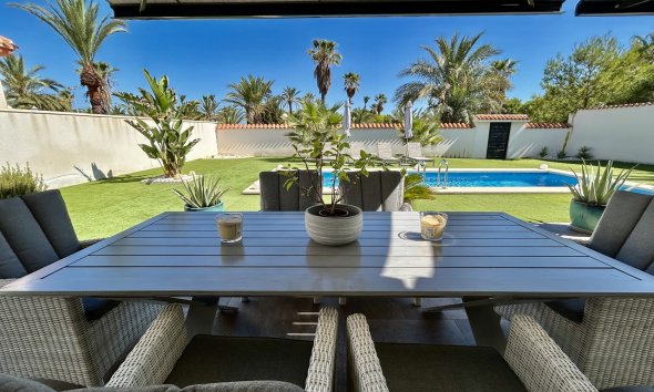 Reventa - Villa / Casa - Los Urrutias