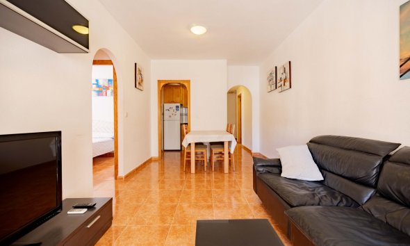 Resale - Apartament / Duplex - Torrevieja - Playa de los Locos