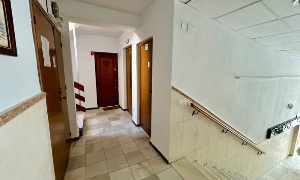 Resale - Apartment / Duplex - Torrevieja - Curva del Palangre