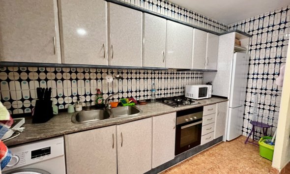 Resale - Apartment / Duplex - Torrevieja - Curva del Palangre