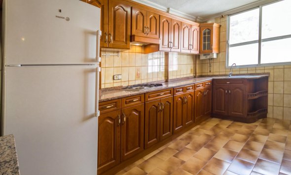 Resale - Apartment / Duplex - Torrevieja - La Mata