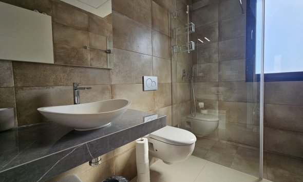 Resale - Villa / House - Orihuela Costa - Villamartín