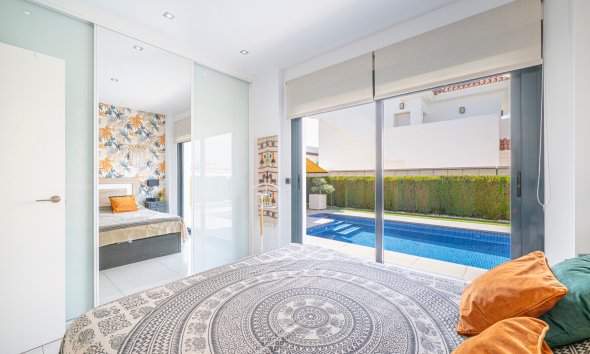 Reventa - Villa / Casa - Ciudad Quesada - Lo pepin