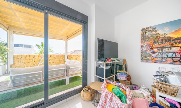 Reventa - Villa / Casa - Ciudad Quesada - Lo pepin