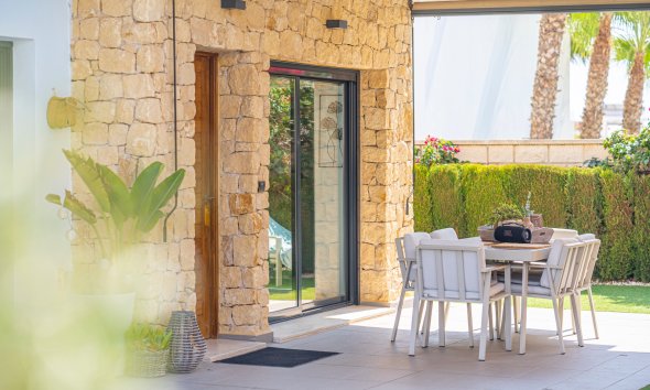 Reventa - Villa / Casa - Ciudad Quesada - Lo pepin