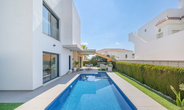 Reventa - Villa / Casa - Ciudad Quesada - Lo pepin