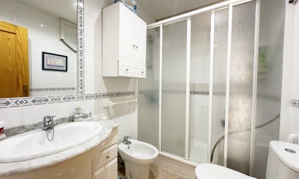 Resale - Apartment / Duplex - Orihuela Costa - Campoamor