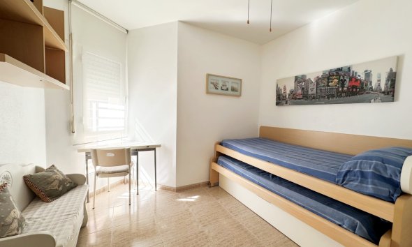 Resale - Apartment / Duplex - Orihuela Costa - Campoamor