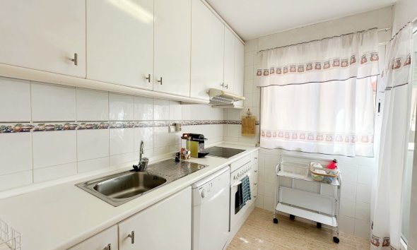 Resale - Apartment / Duplex - Orihuela Costa - Campoamor