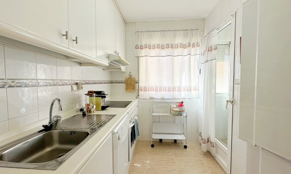 Resale - Apartment / Duplex - Orihuela Costa - Campoamor