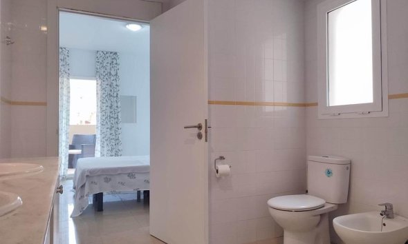 Resale - Apartment / Duplex - Orihuela Costa - Punta Prima