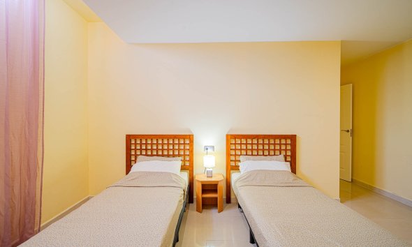 Reventa - Villa / Casa - Alicante - El Campello