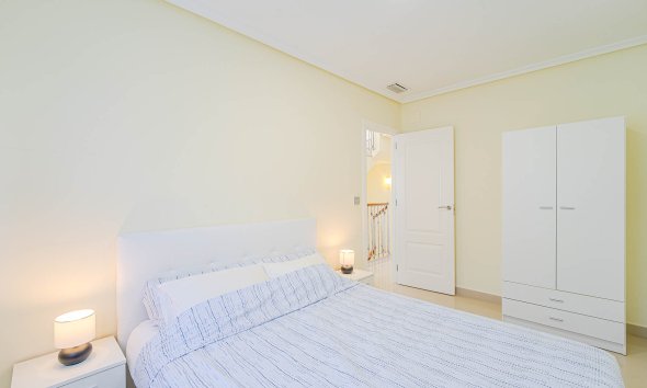 Reventa - Villa / Casa - Alicante - El Campello
