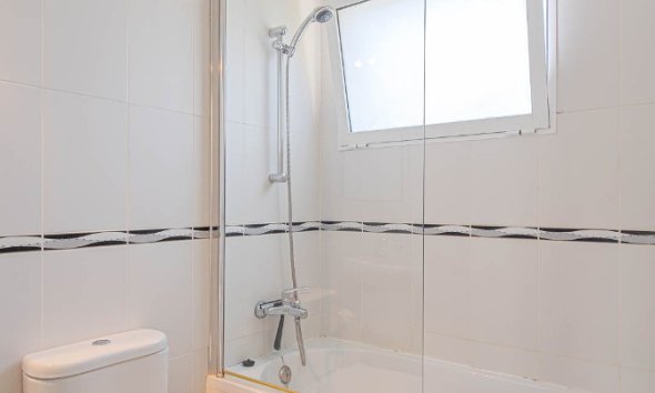 Reventa - Villa / Casa - Alicante - El Campello