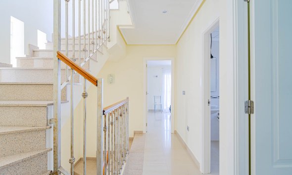 Reventa - Villa / Casa - Alicante - El Campello