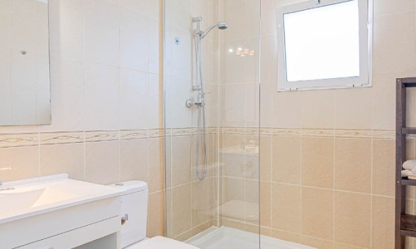 Reventa - Villa / Casa - Alicante - El Campello