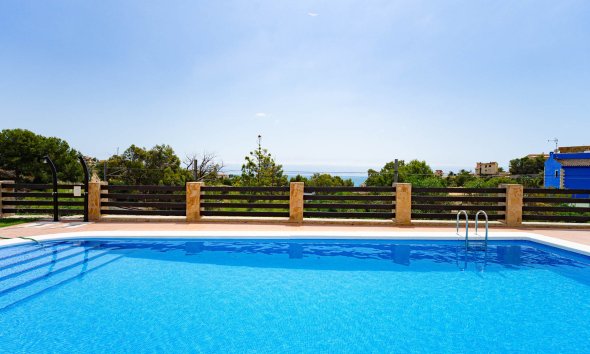Reventa - Villa / Casa - Alicante - El Campello