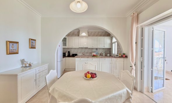 Reventa - Villa / Casa - Ciudad Quesada - Centro de la Ciudad Quesada