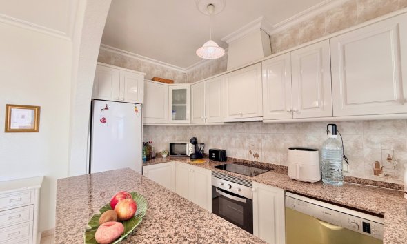Reventa - Villa / Casa - Ciudad Quesada - Centro de la Ciudad Quesada