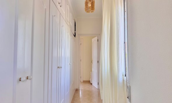 Reventa - Villa / Casa - Ciudad Quesada - Centro de la Ciudad Quesada