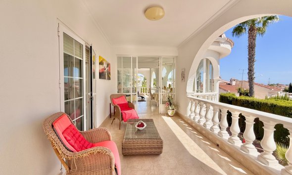 Reventa - Villa / Casa - Ciudad Quesada - Centro de la Ciudad Quesada