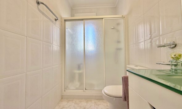 Reventa - Villa / Casa - Ciudad Quesada - Centro de la Ciudad Quesada
