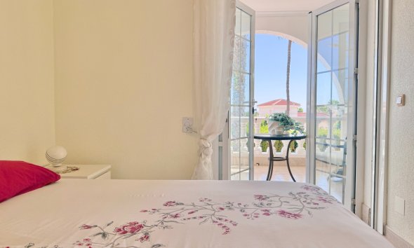 Reventa - Villa / Casa - Ciudad Quesada - Centro de la Ciudad Quesada