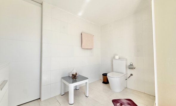 Reventa - Villa / Casa - Ciudad Quesada - Centro de la Ciudad Quesada