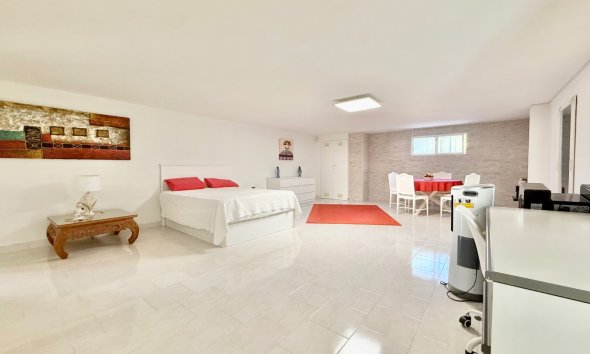 Reventa - Villa / Casa - Ciudad Quesada - Centro de la Ciudad Quesada