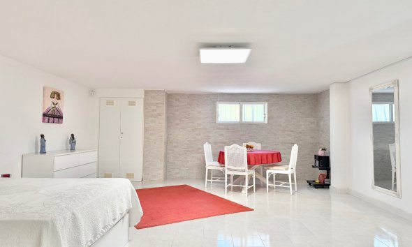 Reventa - Villa / Casa - Ciudad Quesada - Centro de la Ciudad Quesada