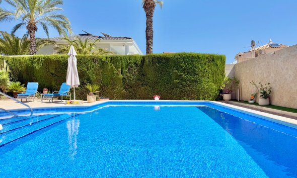 Reventa - Villa / Casa - Ciudad Quesada - Centro de la Ciudad Quesada
