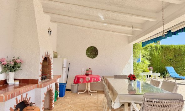 Reventa - Villa / Casa - Ciudad Quesada - Centro de la Ciudad Quesada