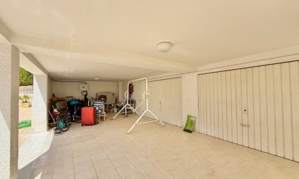 Reventa - Villa / Casa - Ciudad Quesada - Centro de la Ciudad Quesada