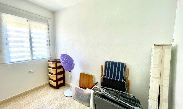 Resale - Apartment / Duplex - Torrevieja - La Siesta