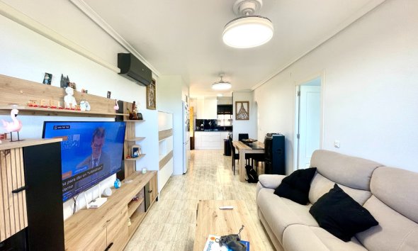 Resale - Apartment / Duplex - Torrevieja - La Siesta