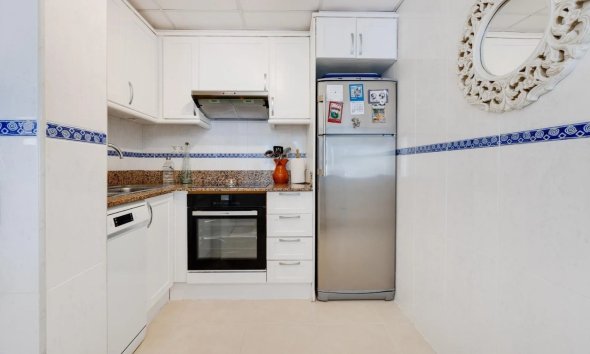 Resale - Apartment / Duplex - Torrevieja