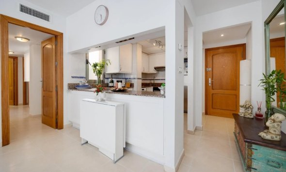 Resale - Apartment / Duplex - Torrevieja