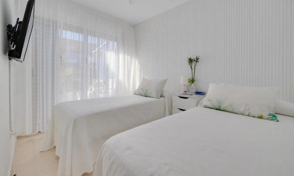 Resale - Apartment / Duplex - Torrevieja