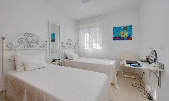 Resale - Apartment / Duplex - Torrevieja