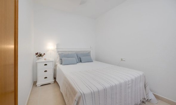 Resale - Apartment / Duplex - Torrevieja