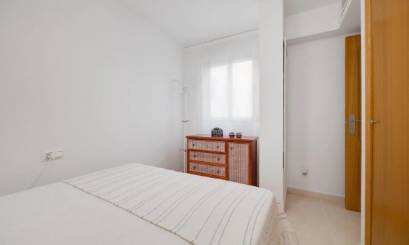 Resale - Apartment / Duplex - Torrevieja