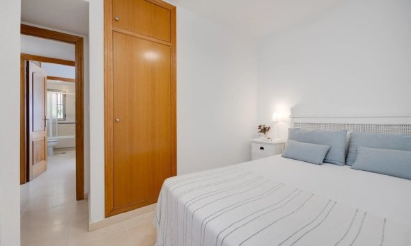 Resale - Apartment / Duplex - Torrevieja