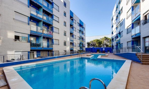 Resale - Apartment / Duplex - Torrevieja