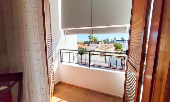Resale - Townhouse / Terraced House - Torrevieja - Los Balcones