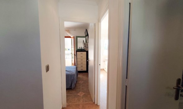 Resale - Townhouse / Terraced House - Torrevieja - Los Balcones
