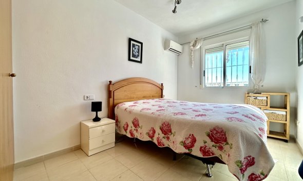 Resale - Apartment / Duplex - Orihuela Costa - Villamartín